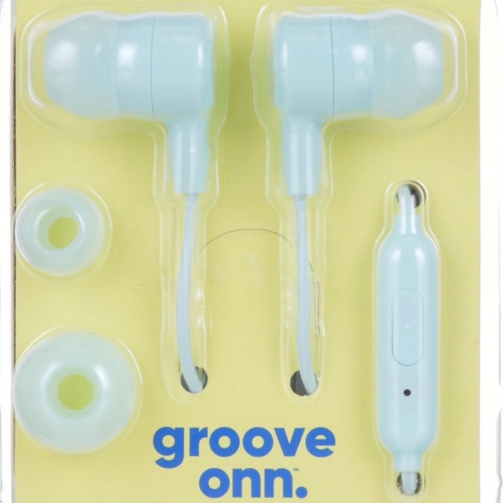 Bundle of 4 Onn. In Ear Headphones Earbuds with Mic